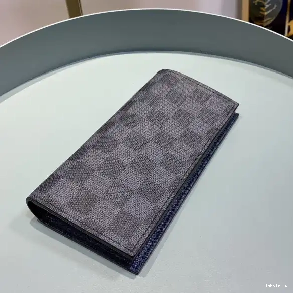 WIS LOUIS ALEXANDRE WALLET VUITTON 0624